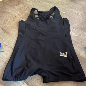 Girls who powerlift size large, never worn